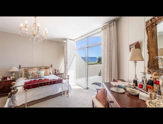 2 BEDROOM APARTMENT FOR SALE IN DOLPHIN BEACH